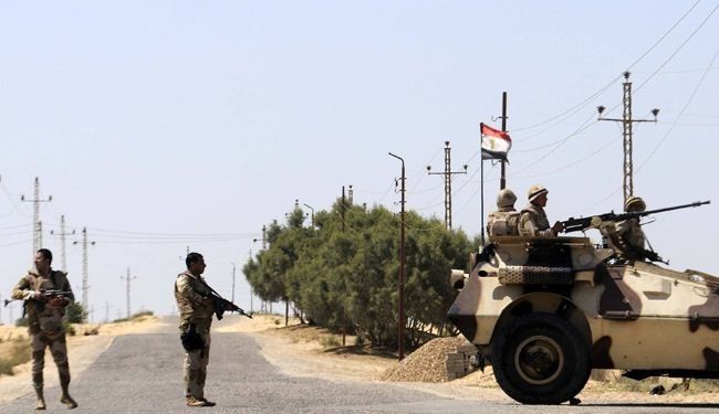 مقتل 25 جنديا واصابة 26 في انفجار بسيناء