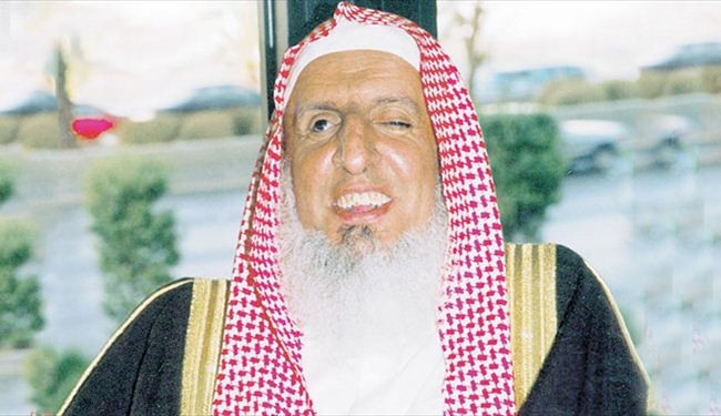 مفتي السعودية:داعش والنصرة والإخوان على ضلال ومناهجهم باطلة