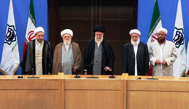 شيخنا القرضاوي لا طائفية في إيران.. وهم الذين ينتظرون أفعالا لا أقوالا