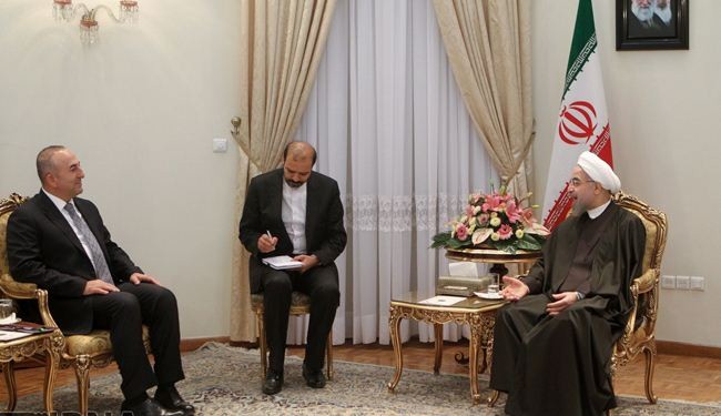 روحاني : تعاون طهران وانقرة من شانه ارساء الاستقرار بالمنطقة