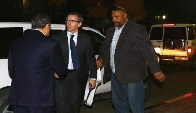 ليون يلتقي الاطراف الليبية ويحثها على الحوار ووقف القتال