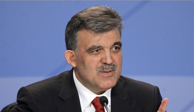 تركيا.. غول ينصح اردوغان بمزيد من الديموقراطية