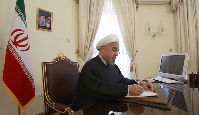 الرئيس روحاني یهنئ الملك سلمان بن عبد العزيز