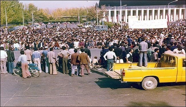 كيف كانت مشهد المقدسة اثناء الثورة الاسلامية ؟... بالصور