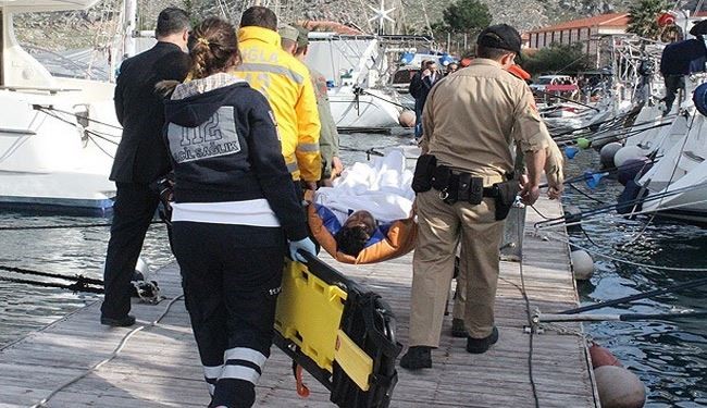 مقتل 7 أشخاص في غرق مركب قرب السواحل التركية
