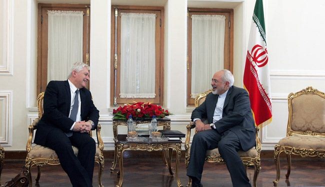 ظريف: بإمكان اوروبا المساهمة بتحقيق اتفاق شامل والغاء الحظر