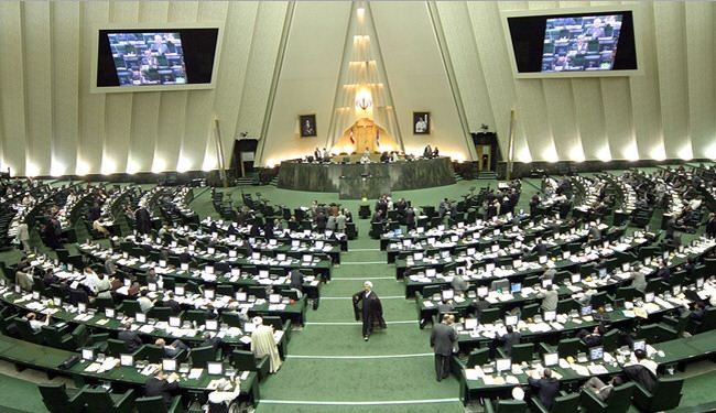 مشروع موازنة ايران للعام القادم بحجم 844 مليار تومان