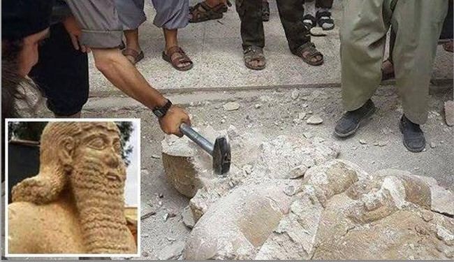 الأزهر يحرّم تدمير الآثار ويطالب بالقضاء على 