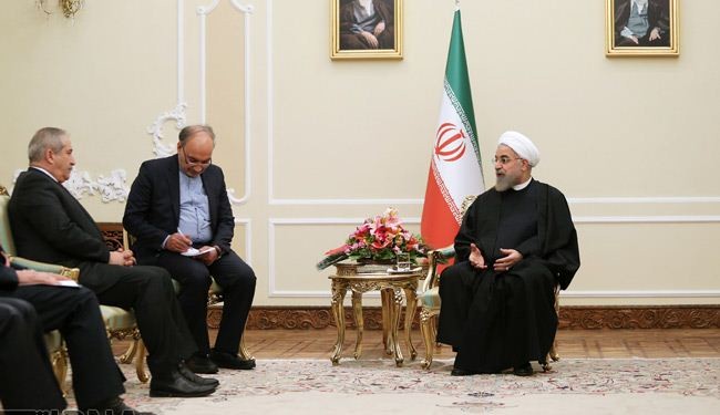 روحاني : علی الدول الاقلیمیة ان تتحد لتسویة المشاکل