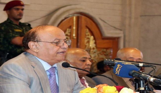 اليمن... هادي يقرر إعادة الضباط المفصولين في عهد صالح