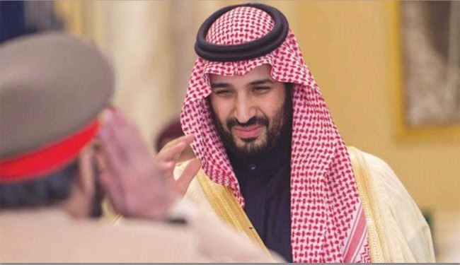 وزير الدفاع السعودي يصل مصر في زيارة مفاجئة