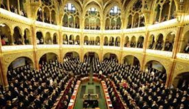برلمان المجر يوافق على ارسال قوات الى كردستان العراق