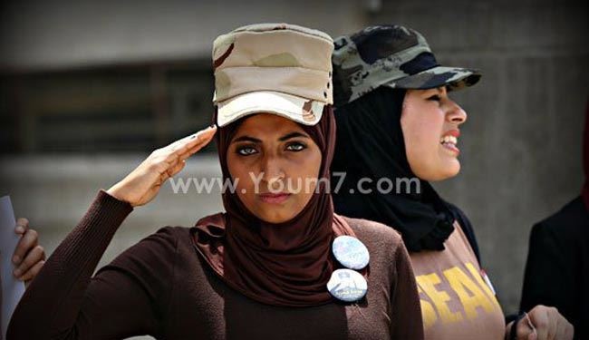 تجمع دخترانه در قاهره برای خدمت در ارتش ! + عکس