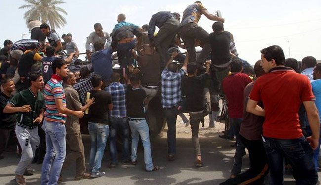 ٢٠٠٠ من أبناء عشائر الانبار يتطوعون للقتال بالفرقة الذهبية