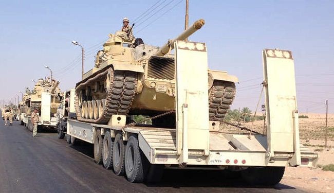 السيسي يمدد الطوارئ 3 اشهر في سيناء والسبب..