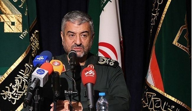 اللواء جعفري: الشعب اليمني يصمد تأسيا بالشعب الايراني