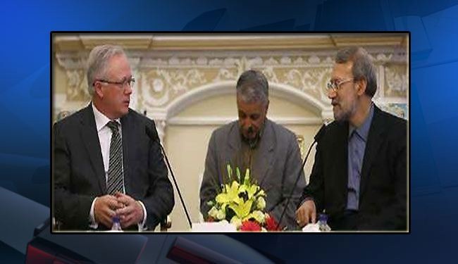 لاریجاني: نص الاتفاق النهائي يتم صياغته في اطار المفاوضات