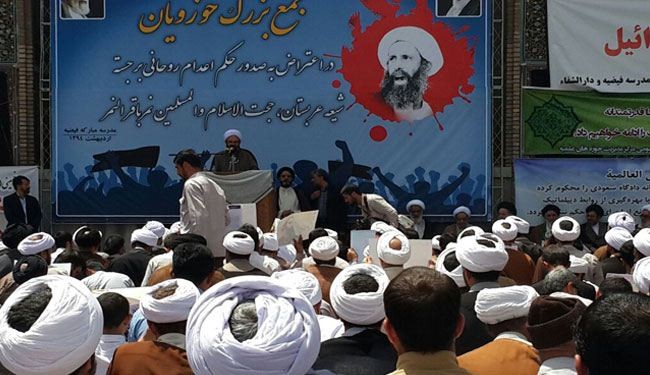 بالصور، تجمع المرجعیة الدینیة في ايران تضامنا مع الشیخ النمر