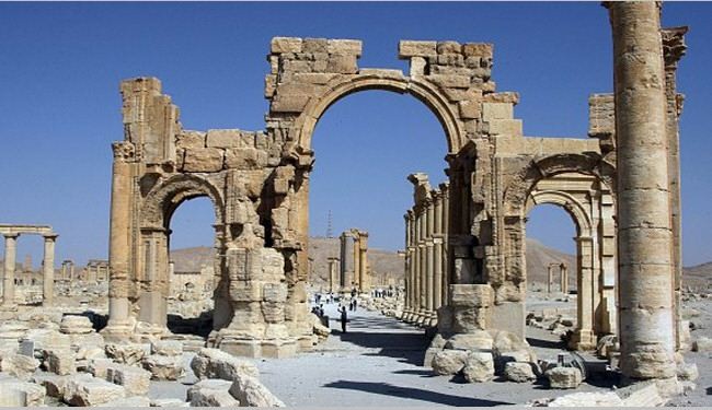 مسلحو داعش يهددون آثار 