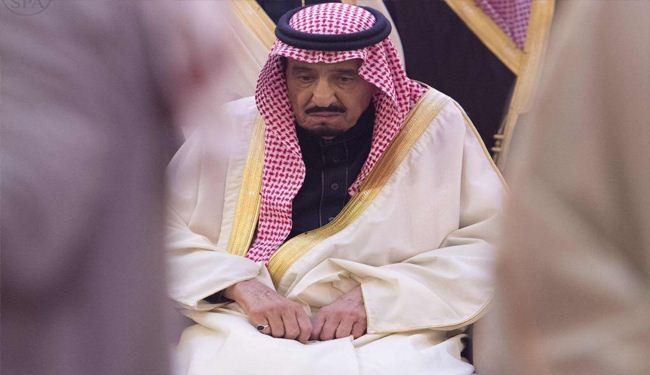 على السعودية النزول من أعلى الشجرة قبل الفضيحة