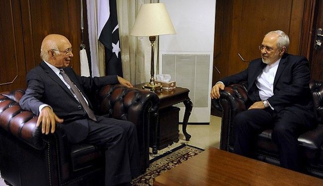 طهران واسلام آباد تشددان على ضرورة تمتین العلاقات الثنائیة