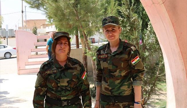 زن بودن در اینجا خیلی سخت است + تصاویر