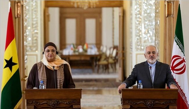 ظريف: العلاقات مع افريقيا تتصدر اولويات ايران دوما