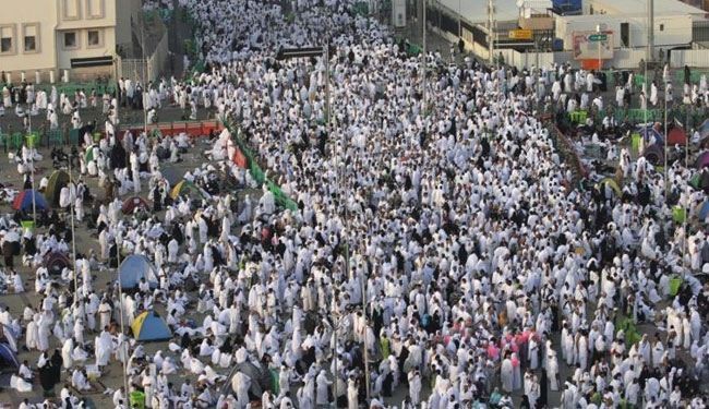 ضيوف الرحمن ينهون الركن الاعظم ويتوجهون الى مزدلفة