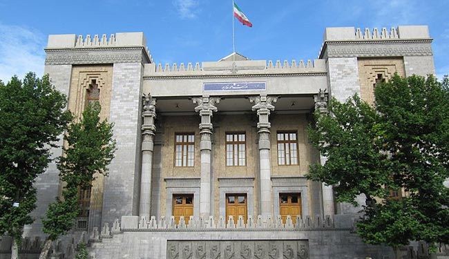 ايران تفند مزاعم نقل السلاح من قبل زورق صید ایراني