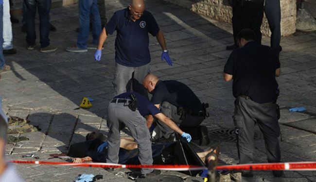 استشهاد فلسطيني في الخليل ومواجهات في الضفة وغزة