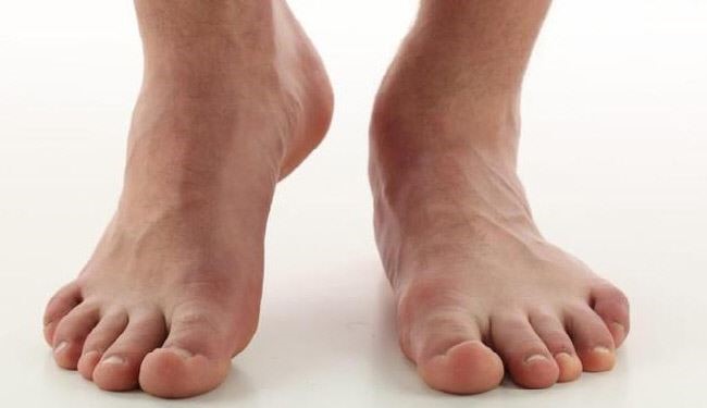 قوي عضلات أقدامك بهذه التمارين