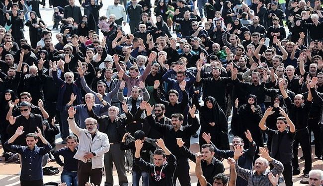 بالصور... مواكب العزاء الحسيني بتاسوعاء في المدن الايرانية