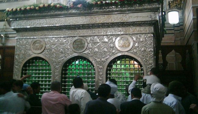 من المتوكل الى السيسي.. والله لا تمحو ذكرنا