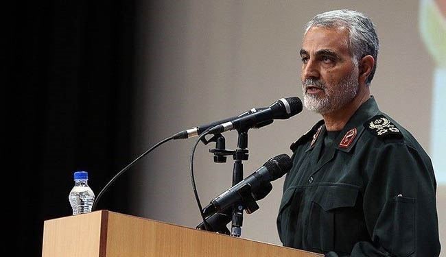 سليماني: انتم تدافعون عن الاسلام والانسانية