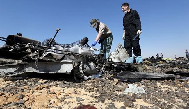 لندن: الطائرة الروسية المنكوبة ربما أسقطت بعبوة ناسفة