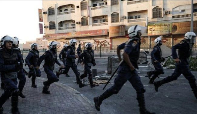 السجن 3 سنوات لمتهم بمراقبة شرطة في البحرين!