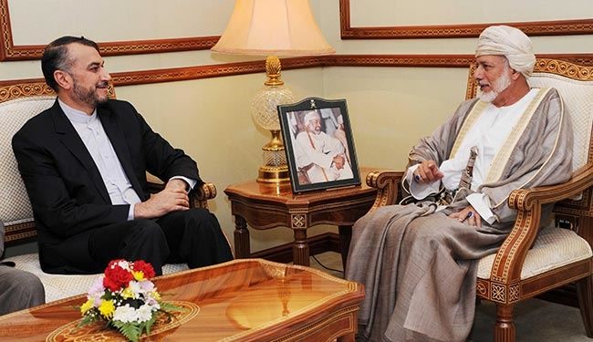أمیرعبداللهیان یلتقي یوسف بن علوي في مسقط