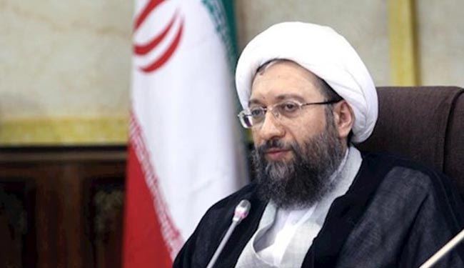 آملي لاريجاني: على الغرب وبعض دول المنطقة تحمل مسؤولية دعمها لداعش