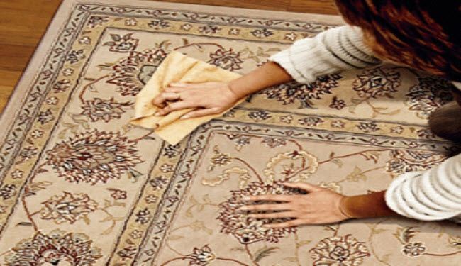 اليكم أسهل طريقة لغسل السجاد بدون ماء!