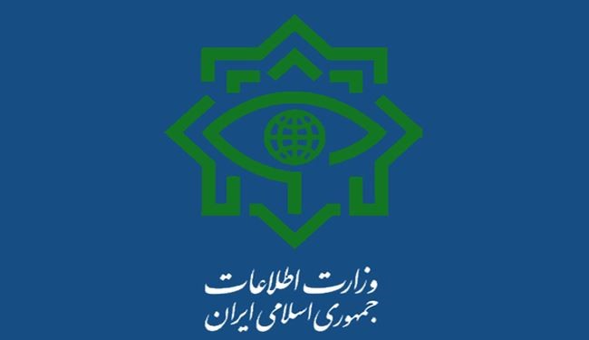 تفكيك خليتين ارهابيتين في شرق وغرب ايران