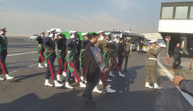 صور خاصة بالعالم؛ وصول جثمان 