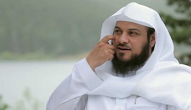 كاتب سعودي يسخر من العريفي وروايته حول الجن!