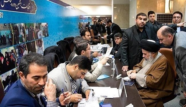 5921 مرشحا للبرلمان؛ و801 لمجلس خبراء القيادة