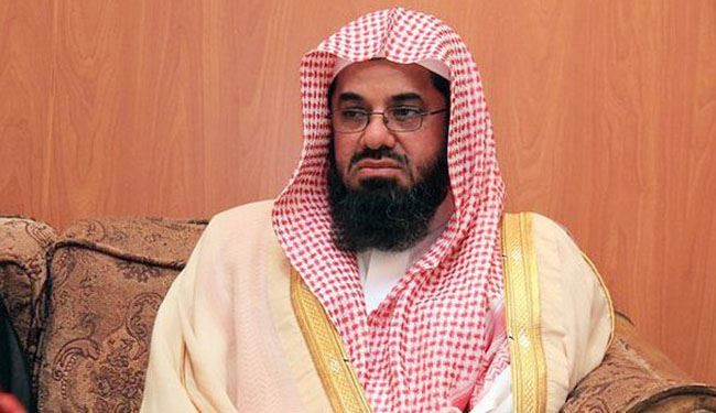 تعليق داعية سعودي على رفع الاسعار يثير سخرية مواقع التواصل