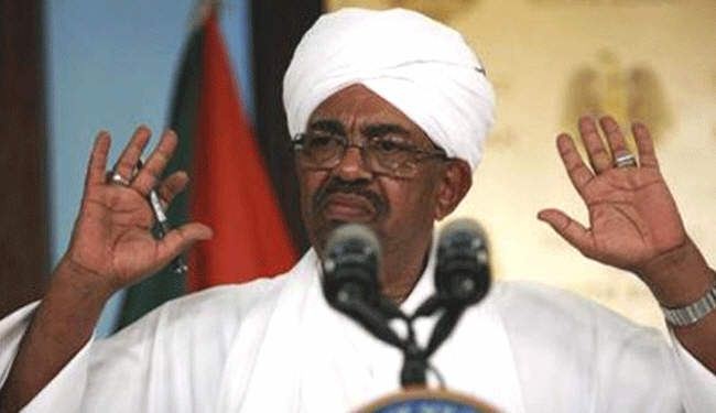 البشير يعلن تمديد وقف إطلاق النار ويدعو معارضيه للحوار