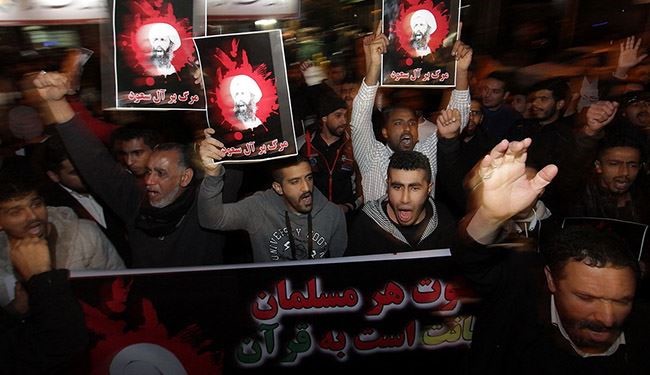 تظاهرات بطهران ومشهد تنديدا بجريمة اعدام الشيخ النمر +صور