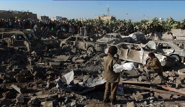 غارة سعودية تستهدف سيارة نازحين وتبيد من فيها بصنعاء