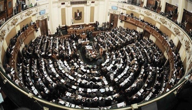 البرلمان المصري يوافق على قانون مكافحة الإرهاب دون تعديلات