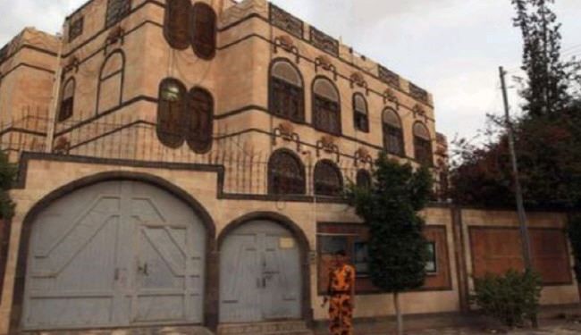 حملۀ جدید متجاوزان سعودی به سفارت ایران در صنعا