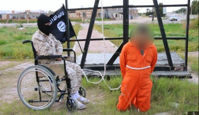 تعرف على جزار داعش الجديد! +صور